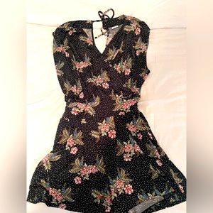 Cabi Anthro Runaround Floral Romper, size XL